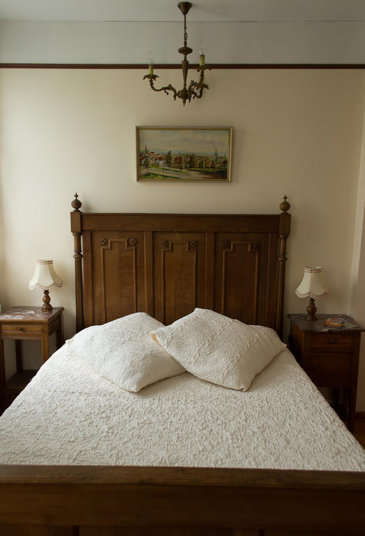 Chambres D'Hotes Sur La Courtine De Coucy Стая снимка